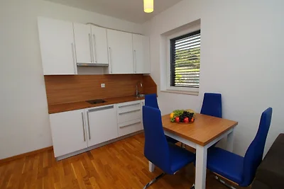 Apartments Kula - Comfort One Bedroom Apartme...