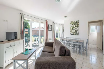 Ferienhaus für 8 Personen mit Pool und Sauna