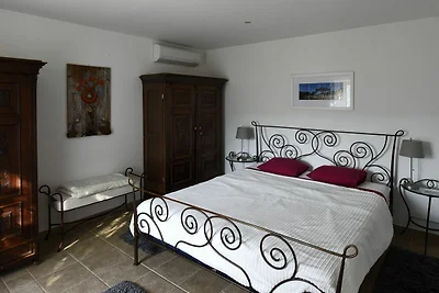 Villa Dol-Three Bedroom Villa with Pool