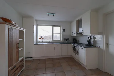 IJsselmeer-Villa mit Sauna & Whirlpool