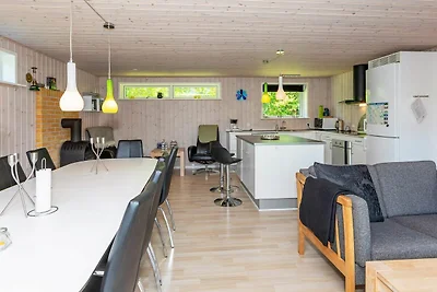 10 Personen Ferienhaus in Løgstør-By Traum