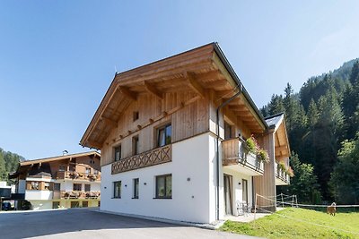 Modern chaletappartement in Saalbach met...