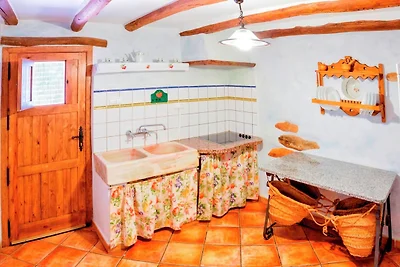 Schönes Ferienhaus mit Gemeinschaftspool