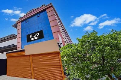 Super Hotel O Aluva Town