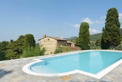 Villa a Cortona con piscina