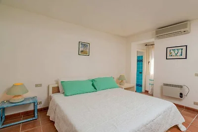 Wohnung in Porto Rotondo mit Terrasse