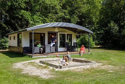 Schöne Glamping Lodge mit Sanitäranlagen, in ...