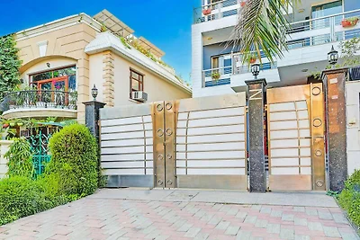 Super Townhouse Sector 49 Sohna Road