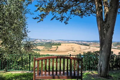 Agriturismo a Castelfiorentino con piscina
