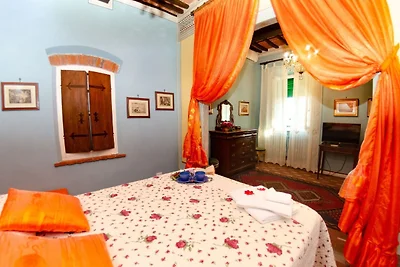 Renovierte alte Villa mit Pool