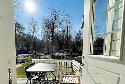 6 Personen Ferienhaus in Höviksnäs-By Traum