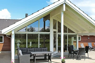 14 Personen Ferienhaus in Idestrup-By Traum