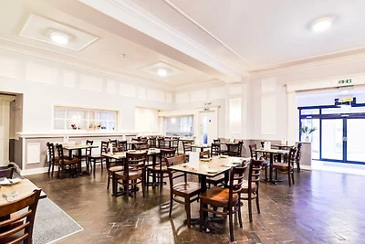 Aston Court Derby City Centre By Belvilla  - ...