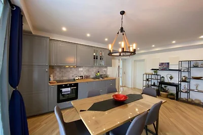 Three Bedroom Apartment with Balcony