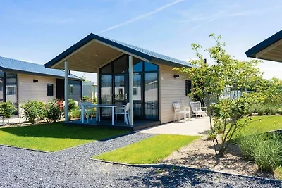 Ferienhaus in Nunspeet mit Terrasse