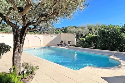 Häuser & Villen für 8 Personen