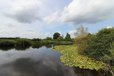 Villa in Ommen met privévijver