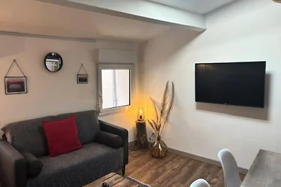 Wohnung in L'Isle-sur-la-Sorgue am Fluss