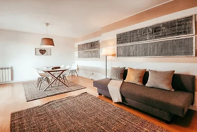 Apartment mit Brückenblick in Sacavem