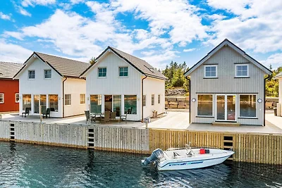 5 Personen Ferienhaus in Risør-By Traum