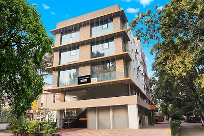 Townhouse Oak Hadapsar Sahyadri Krankenhaus