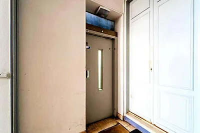 Helle zentrale Wohnung mit Terrasse