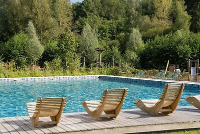 Villa nahe Tournai im preisgekrönten Park