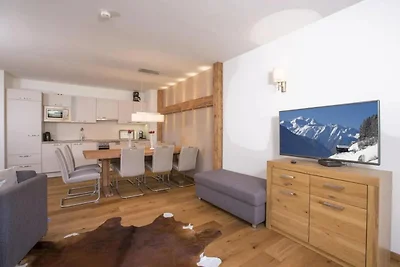 Helle Wohnung mit Garten für 8 Personen
