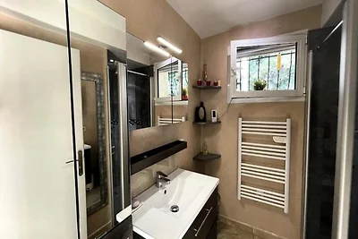 Häuser & Villen für 8 Personen