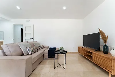 Ferienhaus mit  Pool im Herzen von Marbella