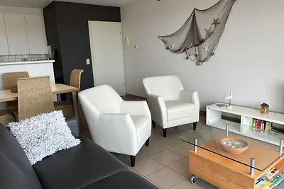Gemütliche Wohnung mit Terrasse in Strandnähe