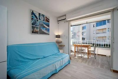 Zonnig appartement in Agde met gedeeld...