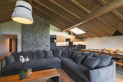 Elegantes Ski-Apartment mit Blick auf Mont...