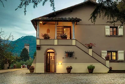 Villa in der Toskana nahe Lucca und Pisa