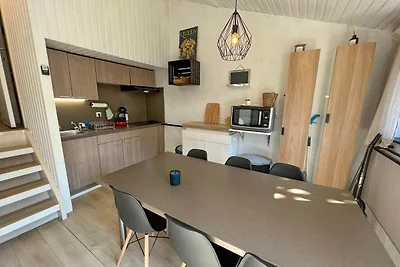 Bungalow bij meer van Vallée de Rabais