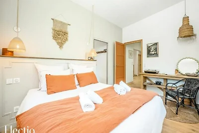 Haus im Luberon mit Pool und Garten