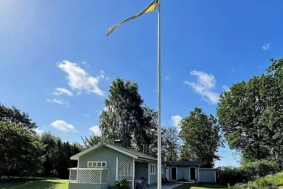 6 Personen Ferienhaus in LJUNGSKILE-By Traum