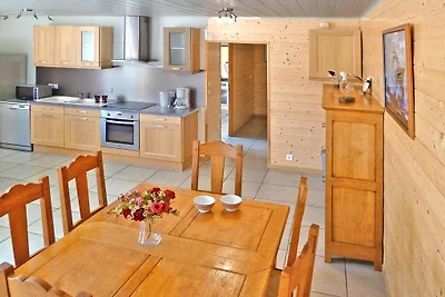 Ferienhaus in Clיder mit Terrasse