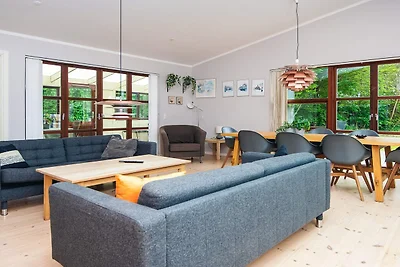 8 osob apartament w Knebel