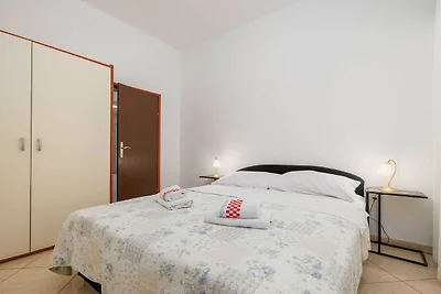 Wonderful Krk Island Stay: Shared Pool, Grill...