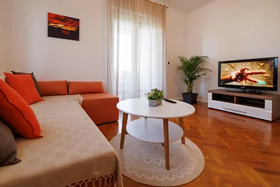 Geräumiges Haus mit privater Terrasse am Meer