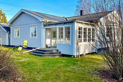 5 Personen Ferienhaus in BERGKVARA