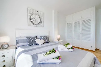 Apartment für 4 Personen mit Meerblick