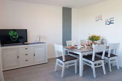 Ferienwohnung in Akeby mit Schwimmbecken