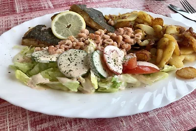 Henny Komfortable Ferienresidenz