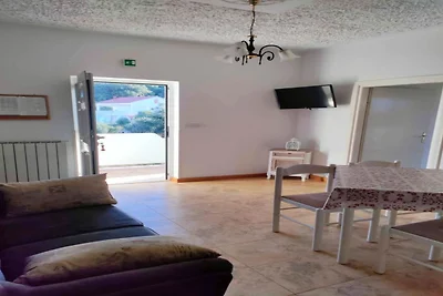 Apartment in Kampor mit Balkon