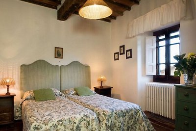 Geräumiges Ferienhaus in Pergine Valdarno mit...