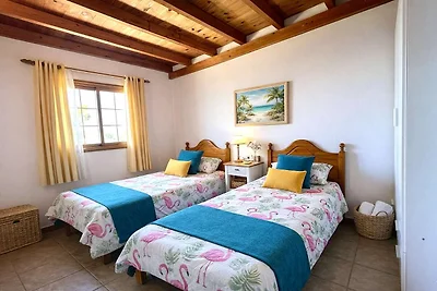 Verblijf aan de kust met zwembad in Vera