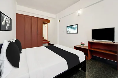 Super Hotel O East Fort