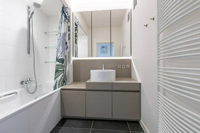 Ruim appartement met  zeezicht